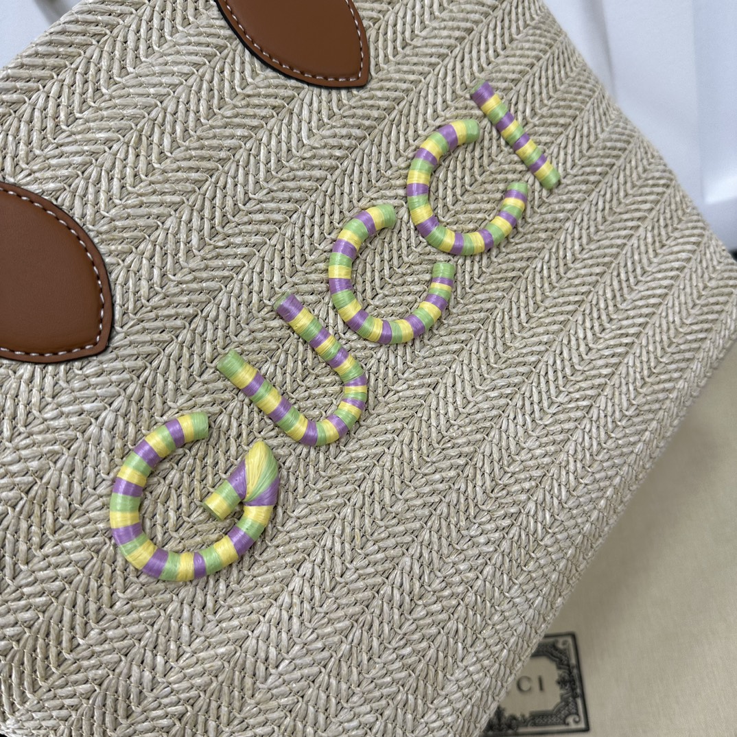 Gucci Shopping Bags